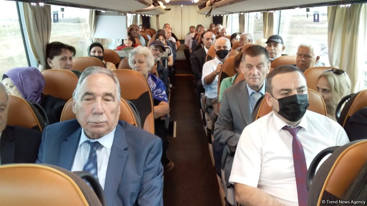 Bir qrup Ağdam sakini öz doğma şəhərinə səfər edib (FOTO)