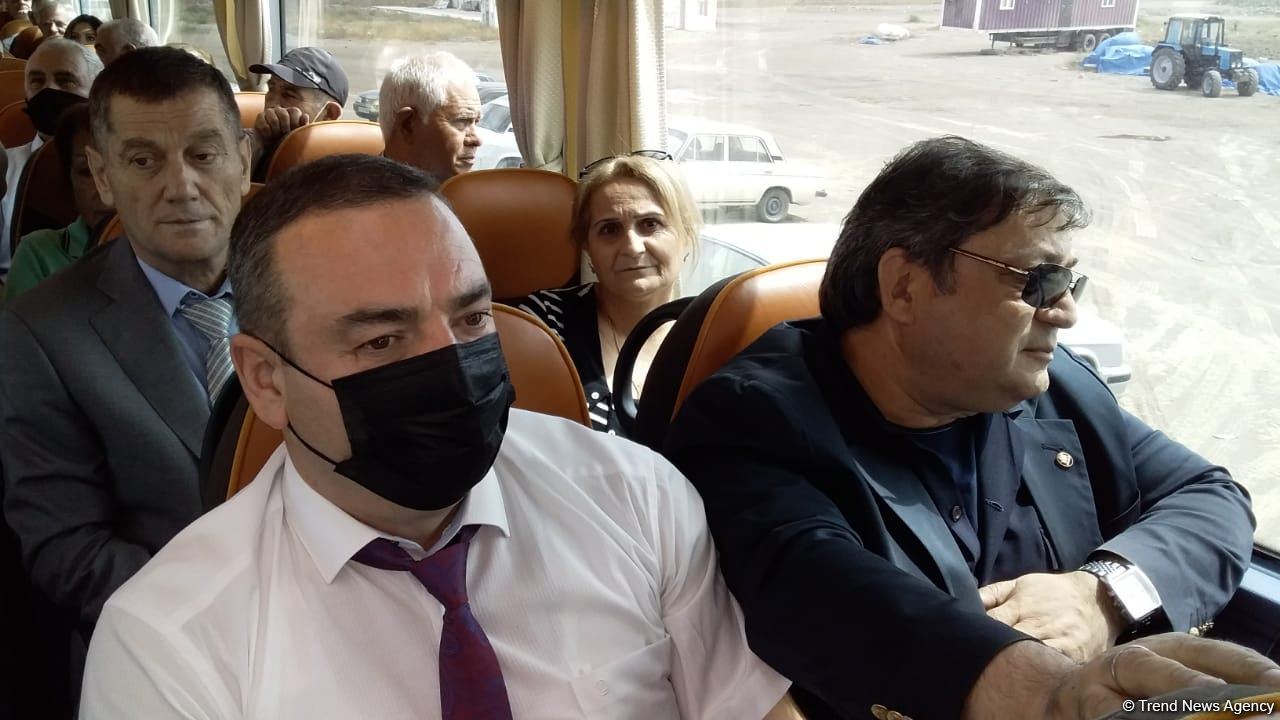 Bir qrup Ağdam sakini öz doğma şəhərinə səfər edib (FOTO)