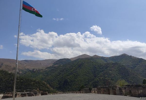 Bir qrup azərbaycanlı jurnalist Kəlbəcərdə olub (FOTO)