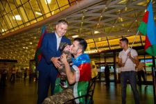 Türkiyəyə göndərilən daha 11 qazimiz sağalaraq geri dönüb (FOTO)