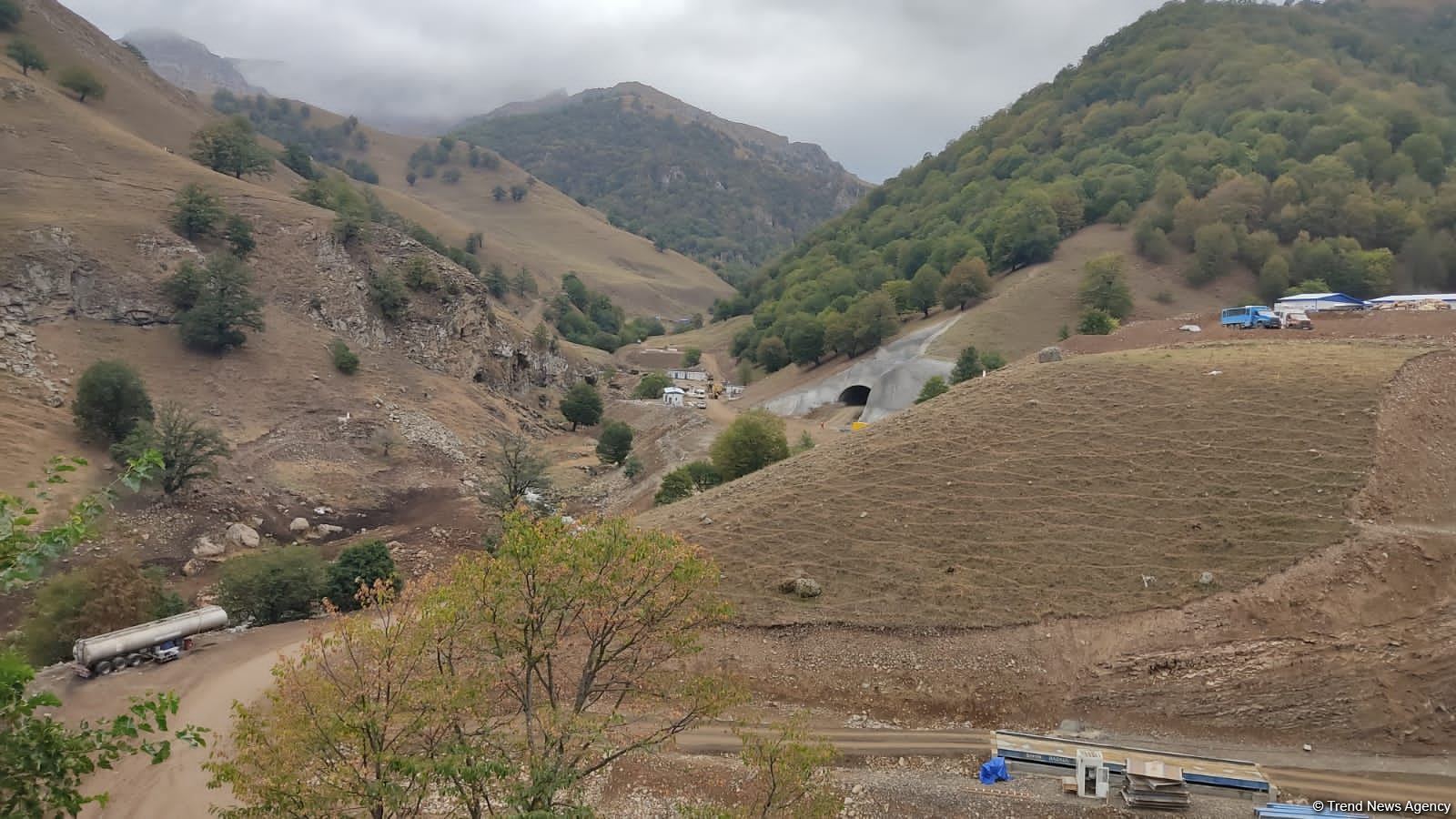 Bir qrup azərbaycanlı jurnalist Kəlbəcərdə olub (FOTO)