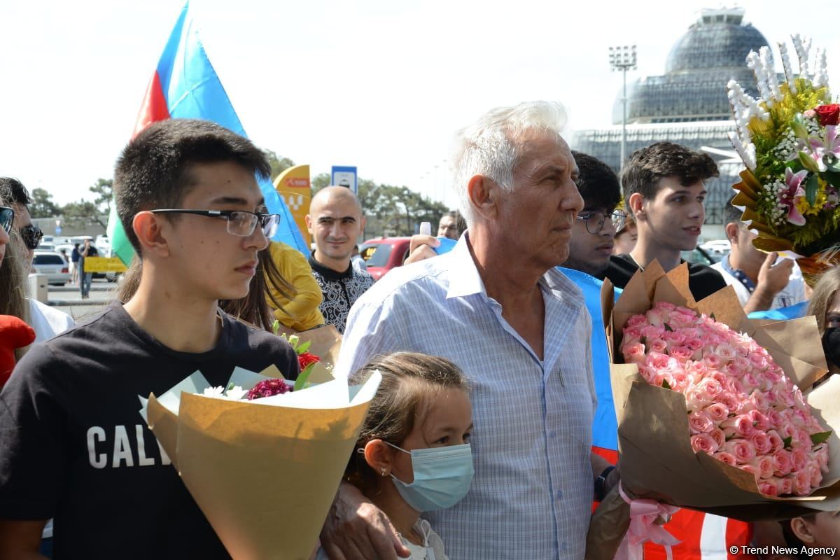 Paralimpiyaçılarımızın növbəti qrupu Vətənə qayıdıb (FOTO/VİDEO)