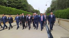 Türk Şurası ölkələrinin iqtisadiyyat nazirləri Şəhidlər xiyabanını ziyarət ediblər (FOTO)