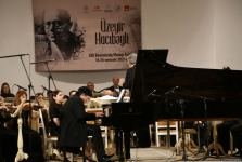 Üzeyir Hacıbəyli XIII Beynəlxalq Musiqi Festivalının təntənəli açılış mərasimi olub (FOTO/VİDEO)