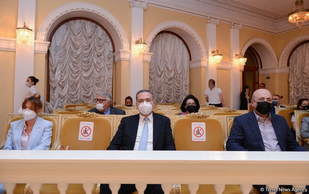 Üzeyir Hacıbəyli XIII Beynəlxalq Musiqi Festivalının təntənəli açılış mərasimi olub (FOTO/VİDEO)