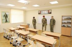 Prezident İlham Əliyev Sabunçu rayonunda 307 saylı orta məktəbdə yaradılan şəraitlə tanış olub (FOTO/VİDEO)