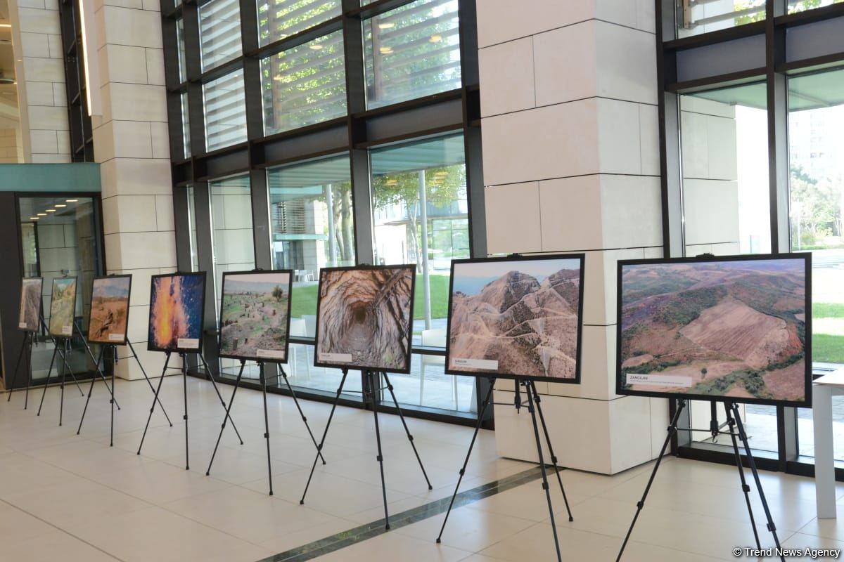 ETSN və ADA Universitetinin birgə təşkilatçılığı ilə brifinq keçirilib (FOTO)