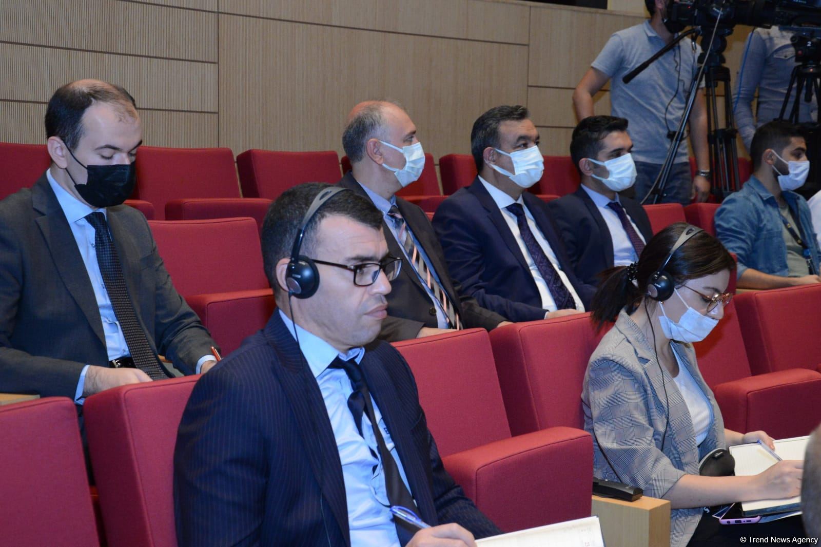 ETSN və ADA Universitetinin birgə təşkilatçılığı ilə brifinq keçirilib (FOTO)