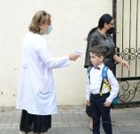 İbtidai siniflərin ilk dərs günündən FOTOREPORTAJ