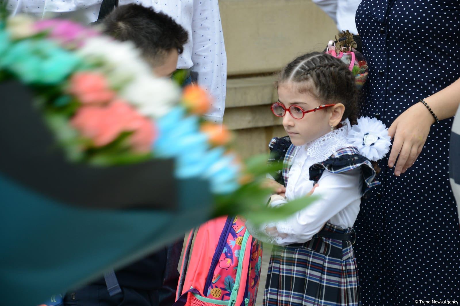 İbtidai siniflərin ilk dərs günündən FOTOREPORTAJ