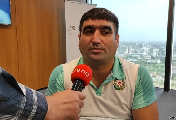 Paralimpiya çempionu fiziki əngəllilərə müraciət etdi: Evdə oturmağa son qoymaq lazımdır