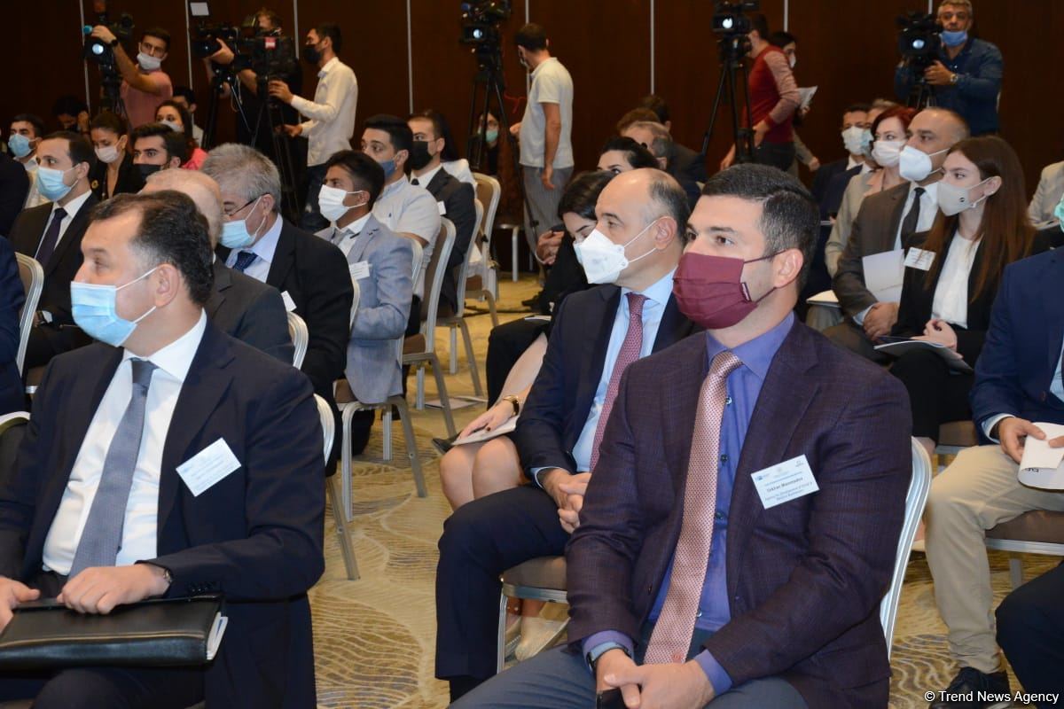 Azərbaycanda biznesə dəstək üçün 1,9 mindən çox müraciət təsdiqlənib - Nazir (FOTO) (ƏLAVƏ OLUNUB)