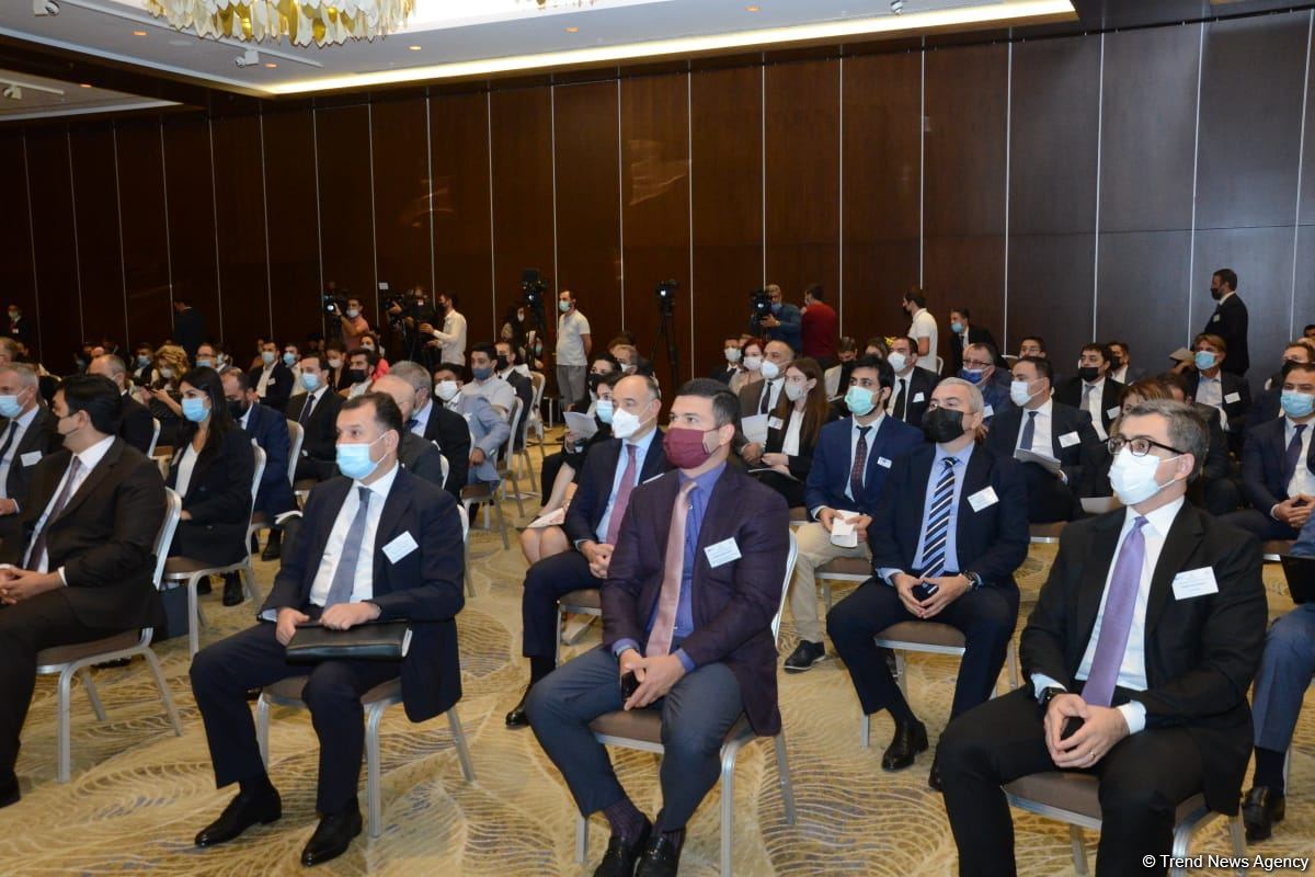 Azərbaycanda biznesə dəstək üçün 1,9 mindən çox müraciət təsdiqlənib - Nazir (FOTO) (ƏLAVƏ OLUNUB)