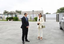 Birinci vitse-prezident Mehriban Əliyeva Bakının Binə qəsəbəsində yeni inşa edilən 88 saylı məktəbdə yaradılan şəraitlə tanış olub (FOTO/VİDEO)