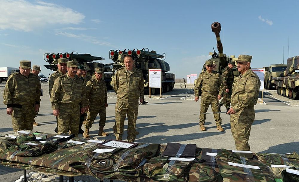 Prezident İlham Əliyev Rusiyanın nüfuzlu “Nasionalnaya oborona” jurnalına müsahibə verib (FOTO/VİDEO) (YENİLƏNİB)