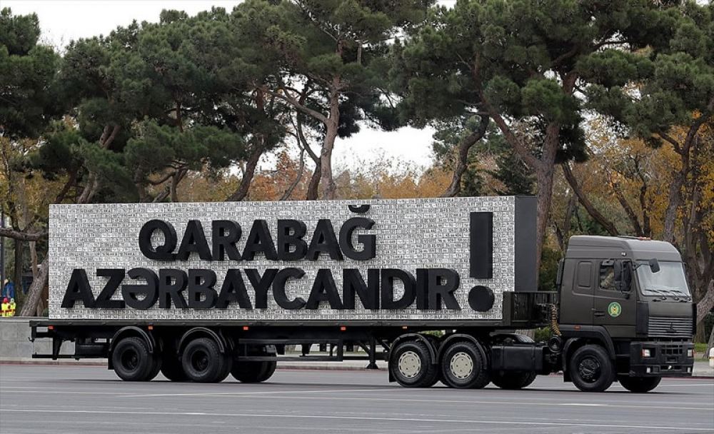 Prezident İlham Əliyev Rusiyanın nüfuzlu “Nasionalnaya oborona” jurnalına müsahibə verib (FOTO/VİDEO) (YENİLƏNİB)