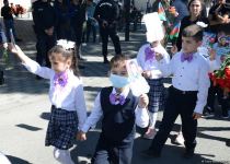 Azərbaycan xalqı qəhrəman şəhidlərini yad edir (FOTO)