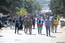 Azərbaycan xalqı qəhrəman şəhidlərini yad edir (FOTO)