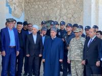 Prezident İlham Əliyevin xalqa müraciəti Ağdam Cümə məscidinin qarşısında dinlənilib (FOTO)