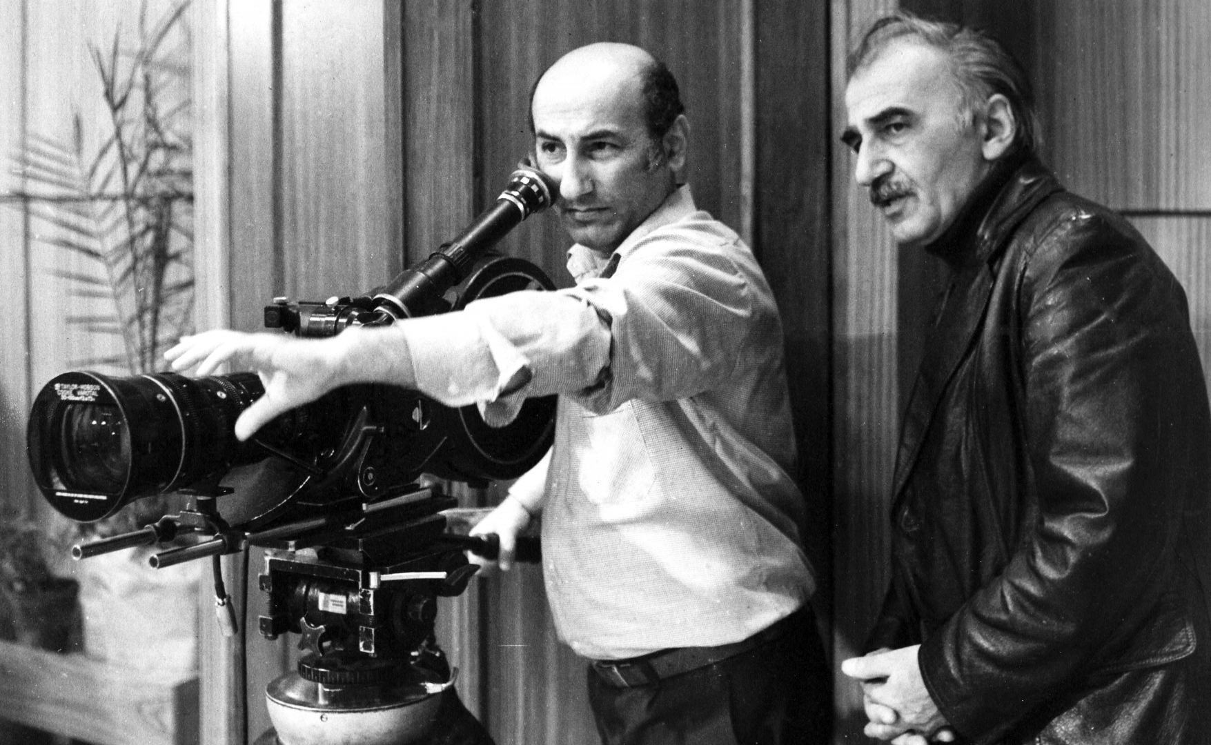 Rasim Ocaqovun şəxsi arxiv fondu yaradılıb (FOTO)