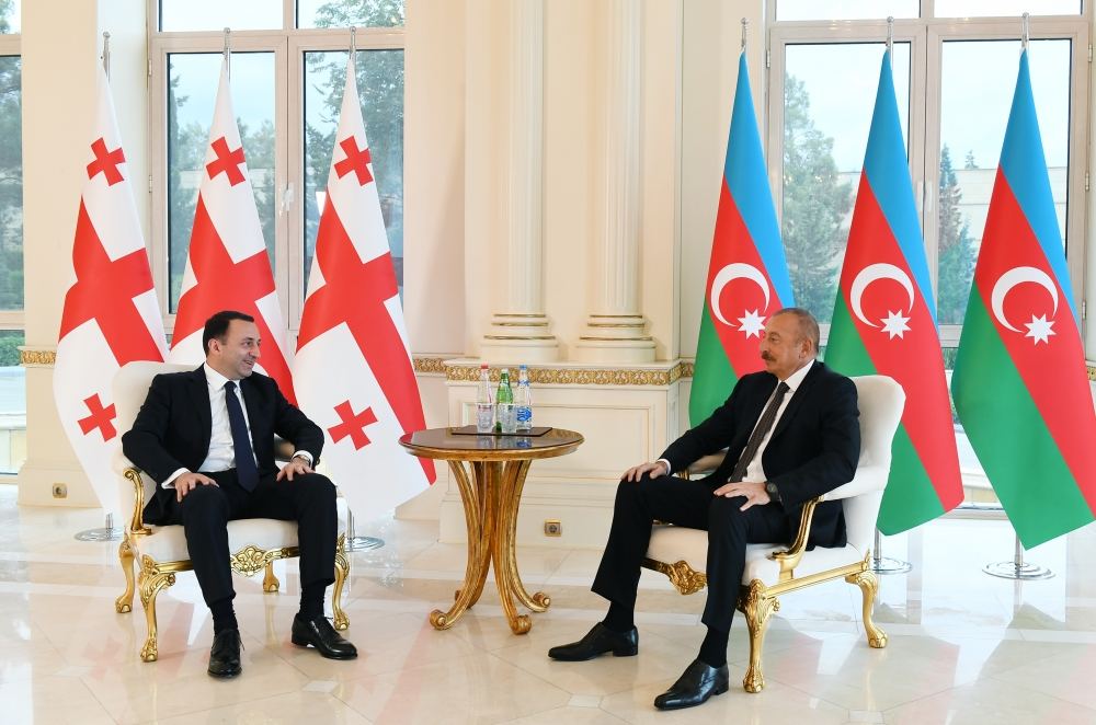 Azərbaycan Prezidenti İlham Əliyev Gürcüstanın baş naziri ilə görüşüb (FOTO/VİDEO) (YENİLƏNİB)