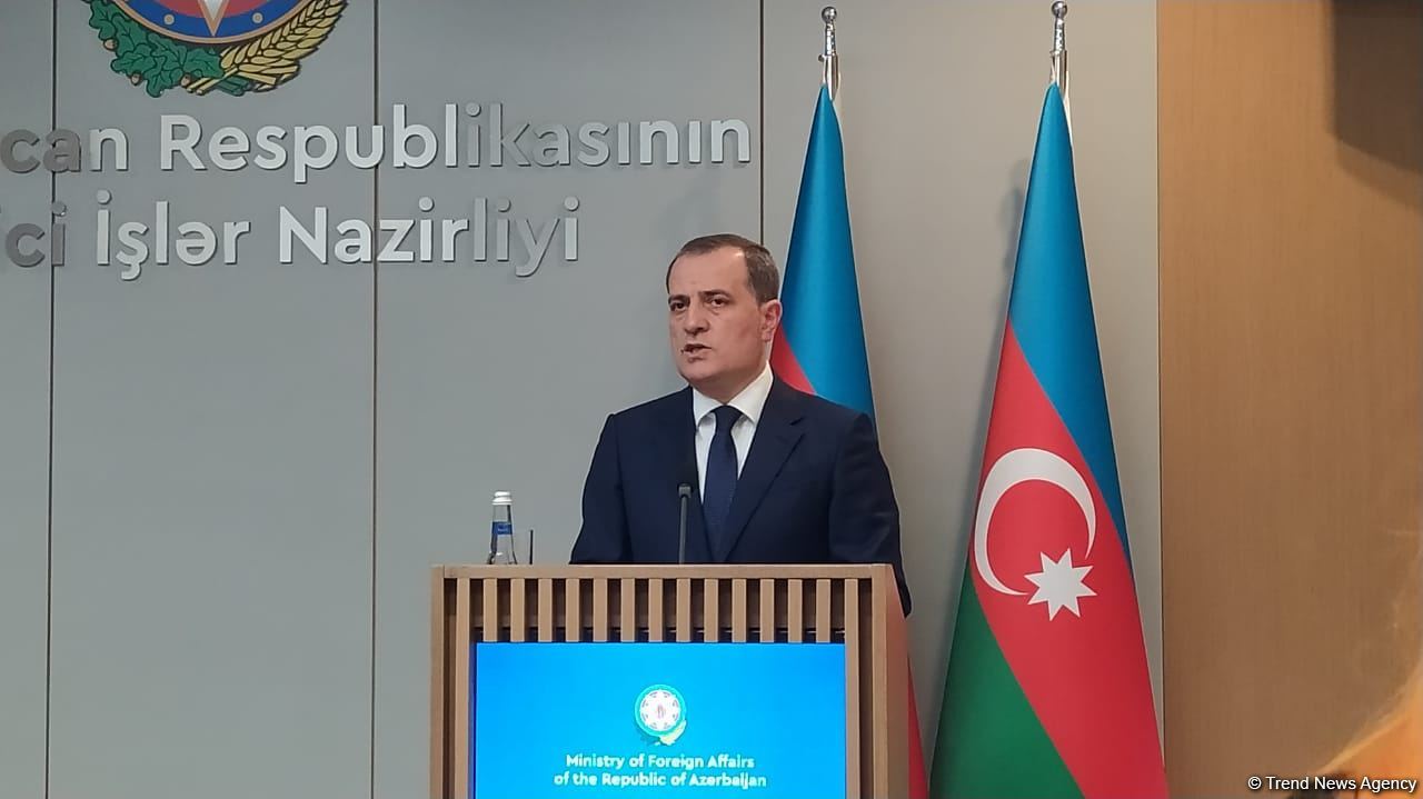 Azərbaycan və Çex Respublikası XİN rəhbərlərinin mətbuat konfransı keçirilib (FOTO/VİDEO)
