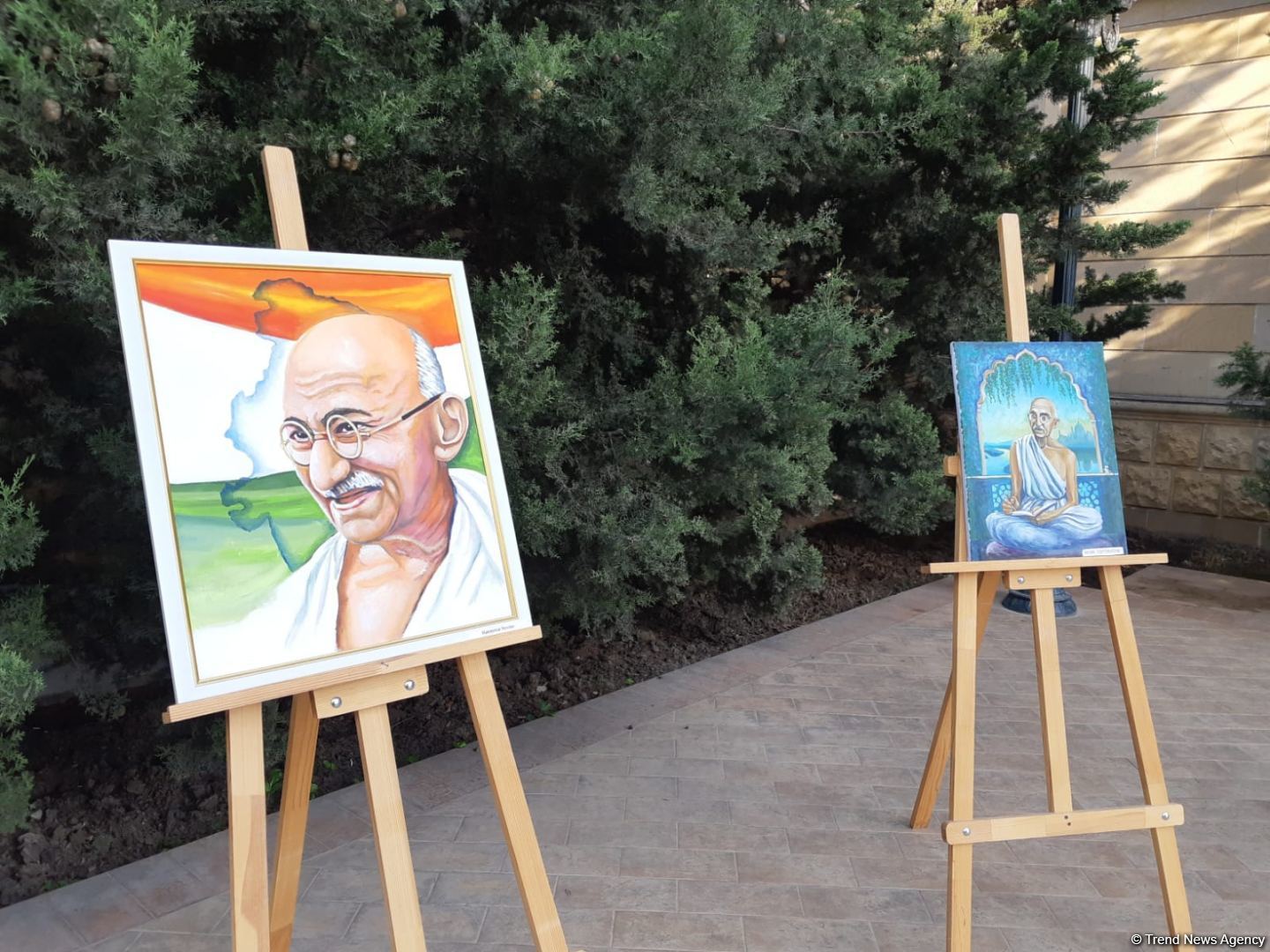 Hindistanın Bakıdakı səfirliyi Mahatma Qandinin doğum gününün 152-ci ildönümünü qeyd edib (FOTO)