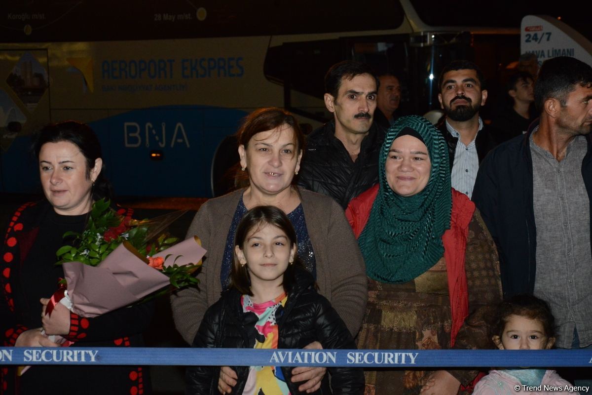 Avropa çempionatında uğurla çıxış edən akrobatika gimnastlarımız Vətənə qayıdıblar (FOTO)