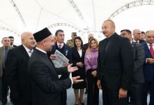 Prezident İlham Əliyev Cəbrayıl ictimaiyyətinin nümayəndələri ilə görüşüb, Memorial Kompleksin və şəhərin bərpasının təməl daşını qoyub (YENİLƏNİB)