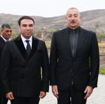 Prezident İlham Əliyev Cəbrayıl ictimaiyyətinin nümayəndələri ilə görüşüb, Memorial Kompleksin və şəhərin bərpasının təməl daşını qoyub (YENİLƏNİB)