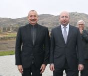 Prezident İlham Əliyev Cəbrayıl ictimaiyyətinin nümayəndələri ilə görüşüb, Memorial Kompleksin və şəhərin bərpasının təməl daşını qoyub (YENİLƏNİB)