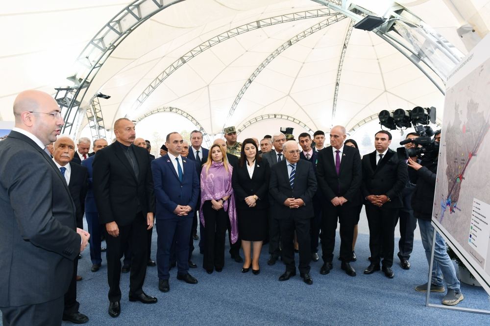 Prezident İlham Əliyevə Cəbrayıl şəhərinin inkişaf planı təqdim edilib (FOTO)