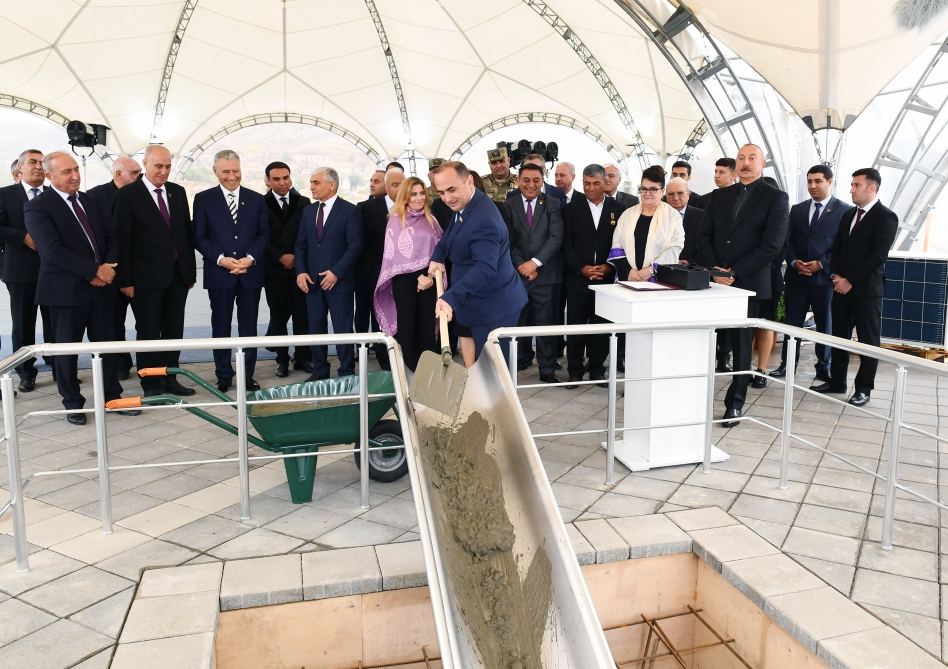 Prezident İlham Əliyevə Cəbrayıl şəhərinin inkişaf planı təqdim edilib (FOTO)