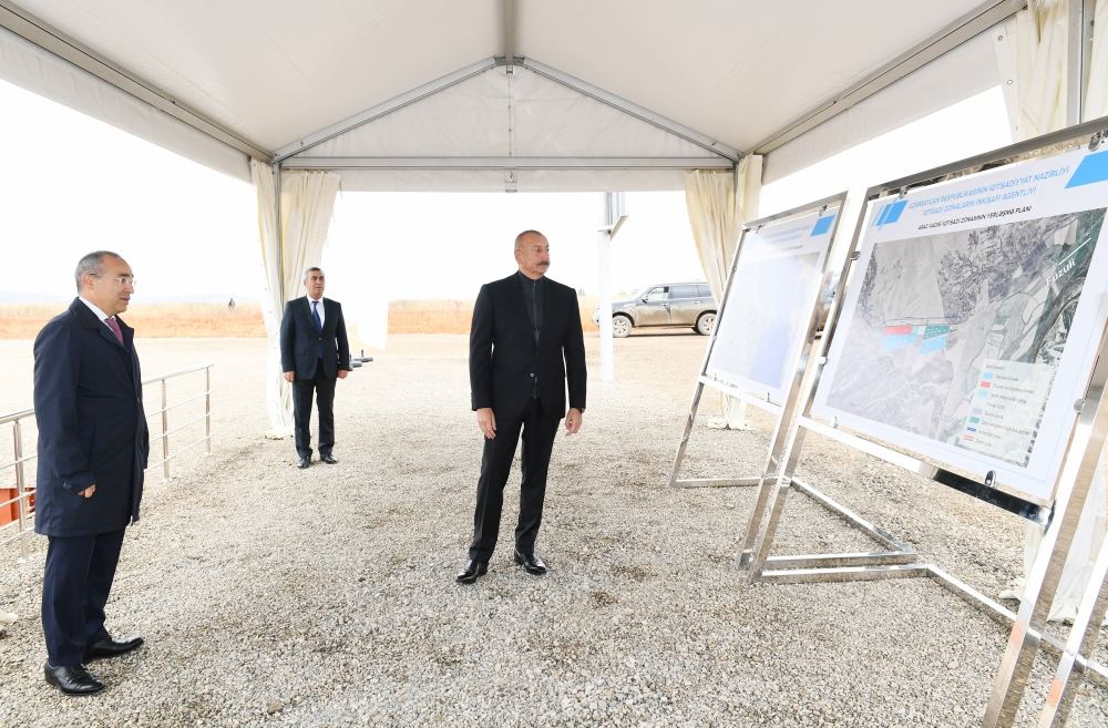 Prezident İlham Əliyev “Araz Vadisi İqtisadi Zonası” Sənaye Parkının təməlini qoyub (YENİLƏNİB) (FOTO/VİDEO)