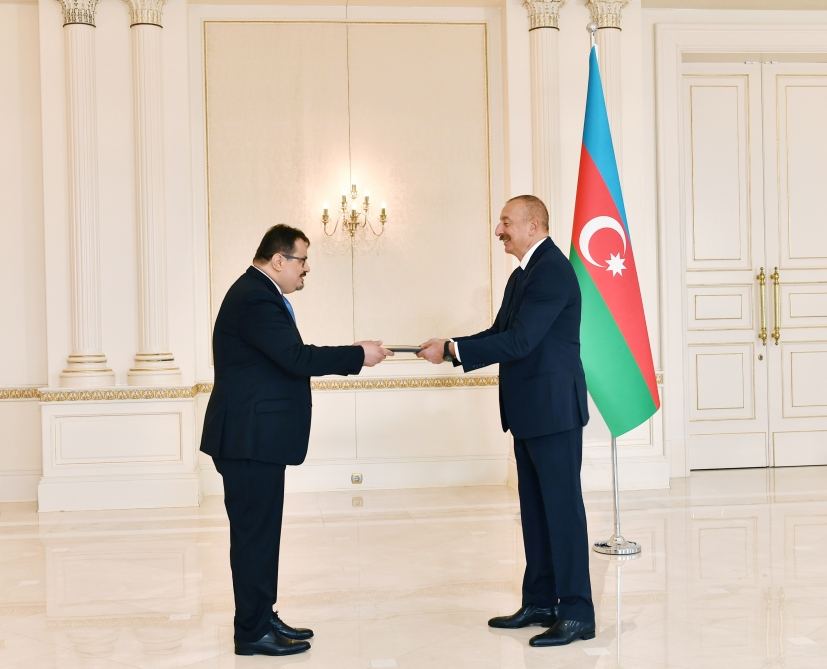 Prezident İlham Əliyev Aİ nümayəndəliyinin yeni rəhbərinin etimadnaməsini qəbul edib (FOTO/VİDEO) (YENİLƏNİB)