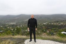 Prezident İlham Əliyev Hadrut qəsəbəsində yeni məscidin təməlini qoyub (FOTO/VİDEO) (YENİLƏNİB)