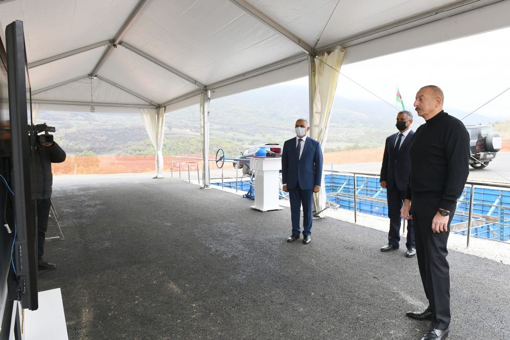 Prezident İlham Əliyev “Hadrut” Qovşaq yarımstansiyasının təməlini qoyub (FOTO/VİDEO) (YENİLƏNİB)