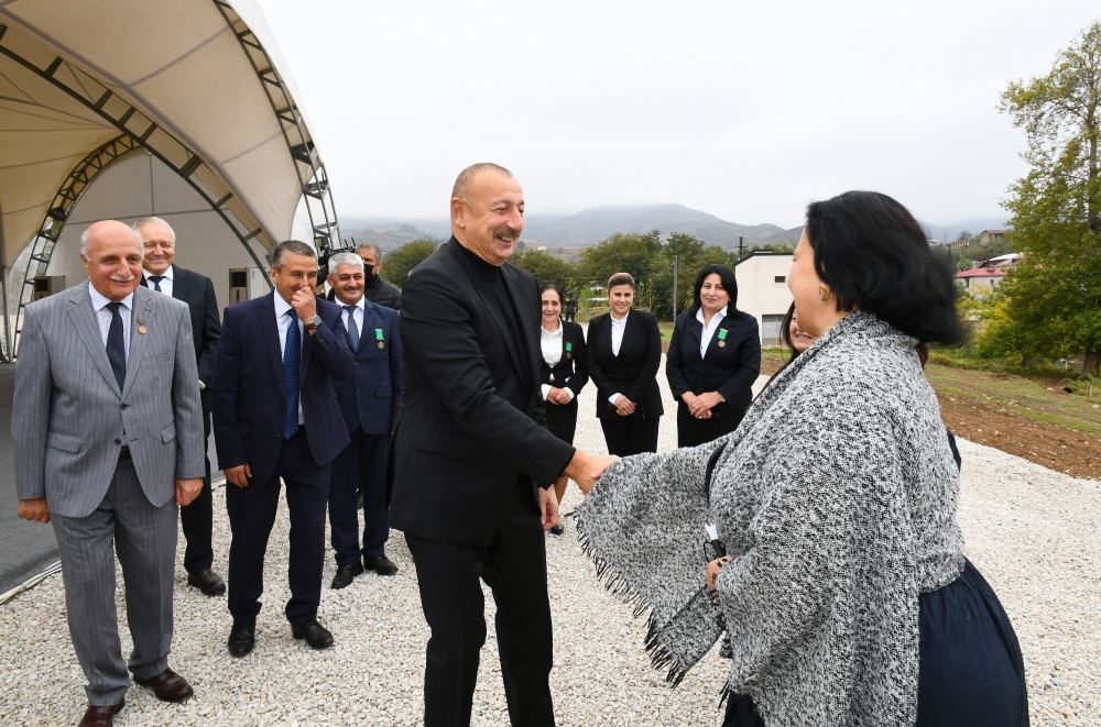 Prezident İlham Əliyev Xocavənd rayon ictimaiyyətinin nümayəndələri ilə görüşüb (FOTO/VİDEO) (YENİLƏNİB)