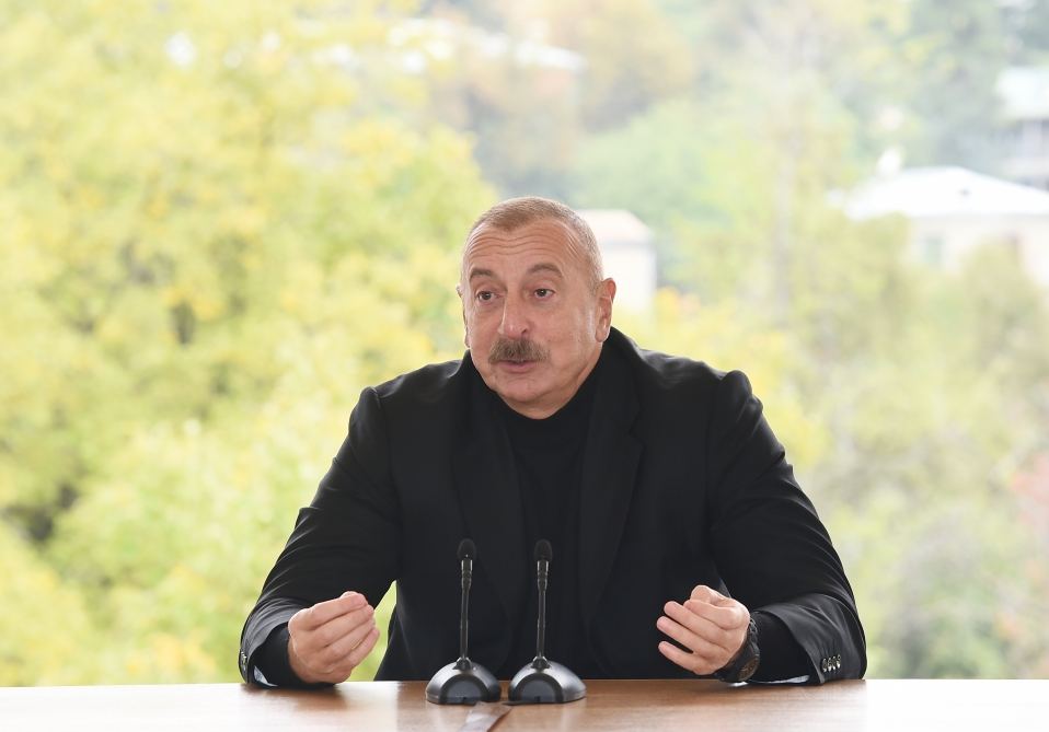 Prezident İlham Əliyev Xocavənd rayon ictimaiyyətinin nümayəndələri ilə görüşüb (FOTO/VİDEO) (YENİLƏNİB)