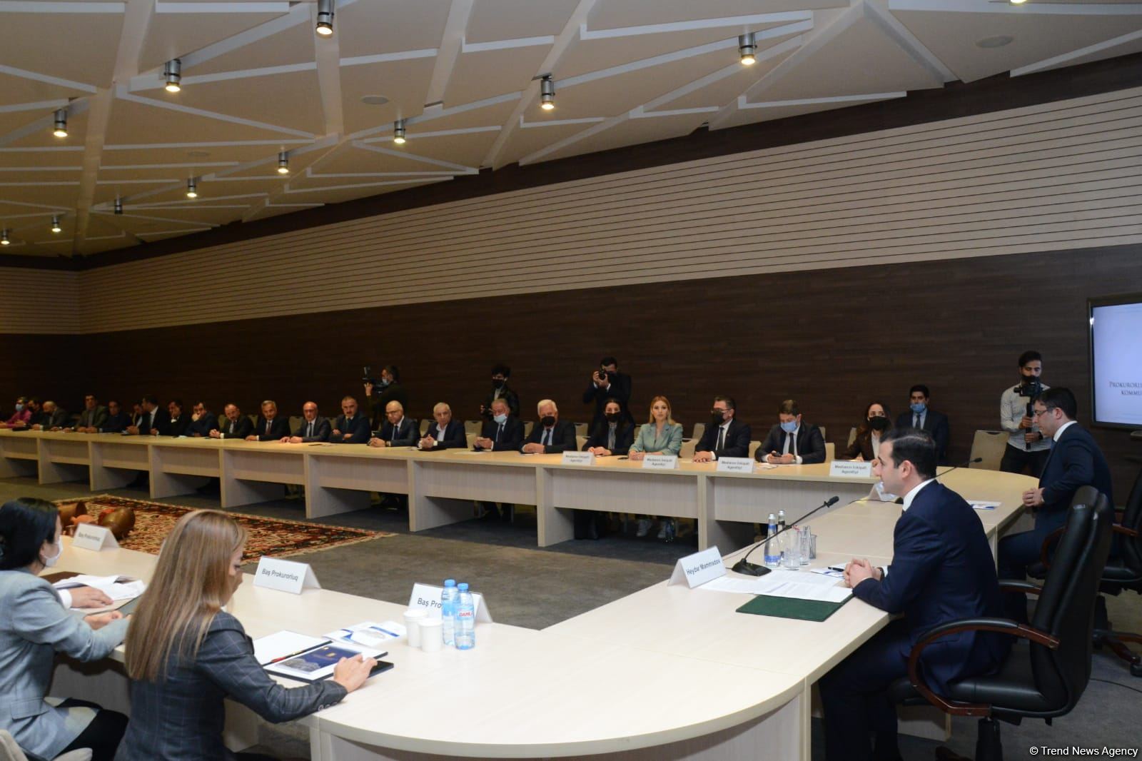 Baş Prokurorluq və MEDİA-nın təşkilatçılığı “Media və Hüquqi Maarifləndirmə” mövzusunda tədbir keçirilib (FOTO)