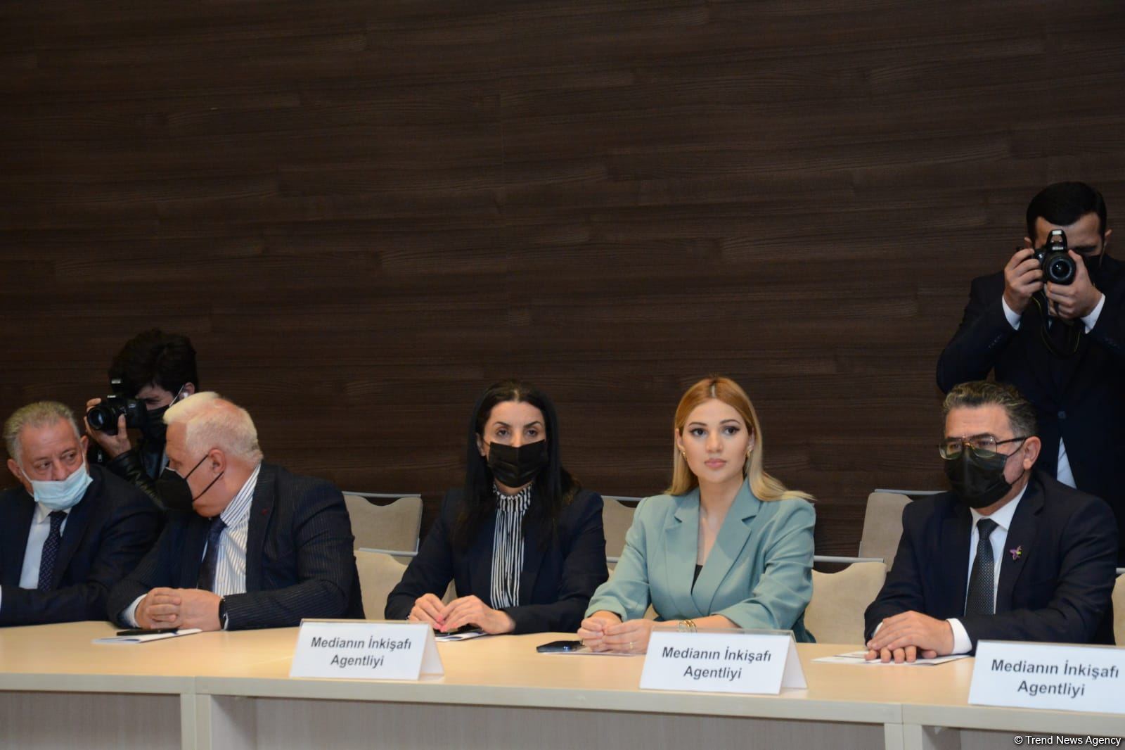Baş Prokurorluq və MEDİA-nın təşkilatçılığı “Media və Hüquqi Maarifləndirmə” mövzusunda tədbir keçirilib (FOTO)