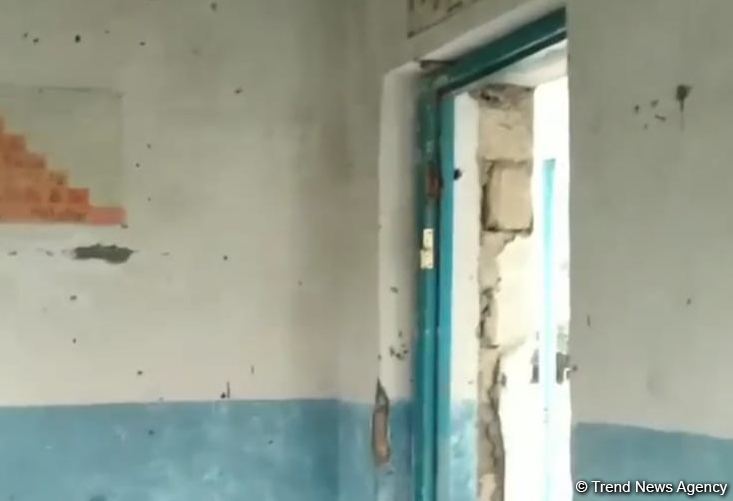 Qaxın Qaratala kənd orta məktəbi təhlükəli vəziyyətdədir - AÇIQLAMA (FOTO)