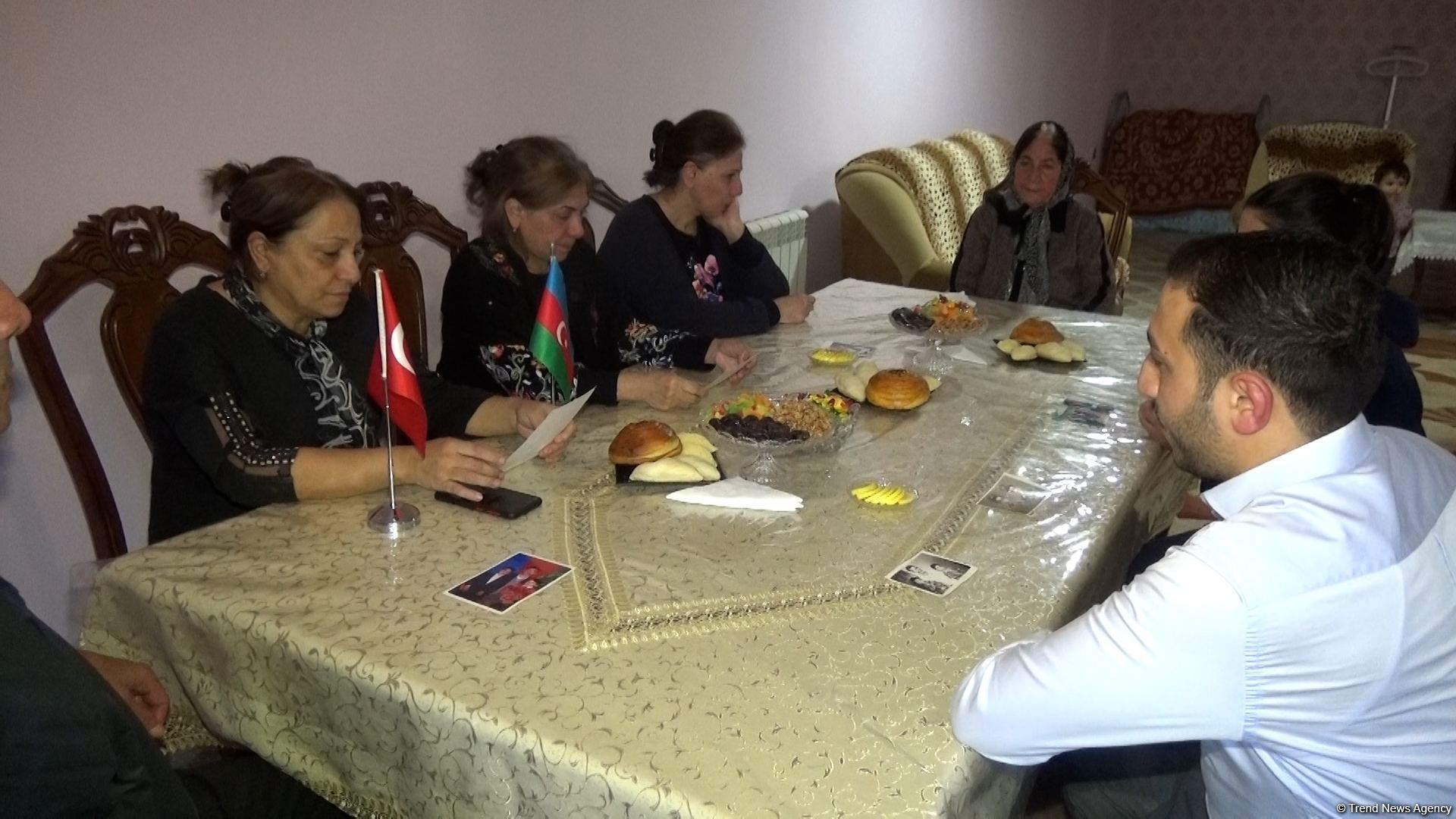 Ermənistan dəfn mərasimində dinc insanları bombalamaqla faşist mahiyyətini göstərdi – Tərtər terrorunun qurbanları (FOTO/VİDEO)