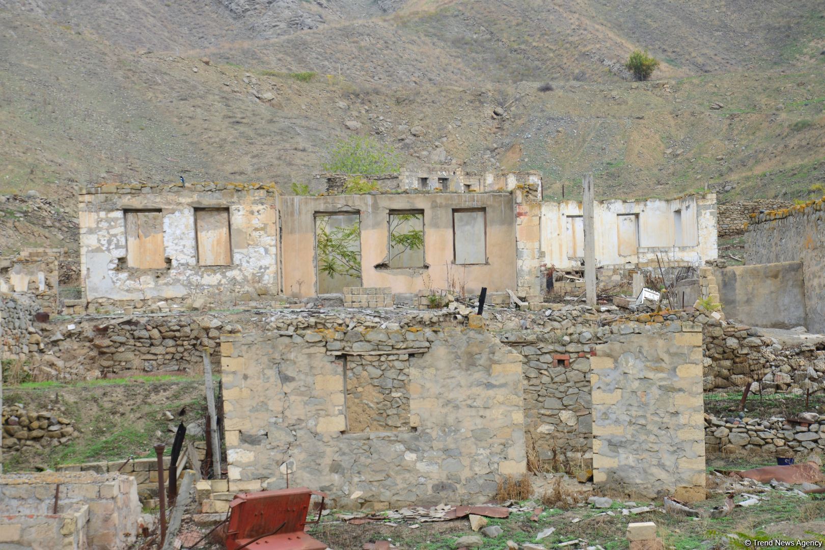 Tarixi Xudafərin körpüsündən FOTOREPORTAJ