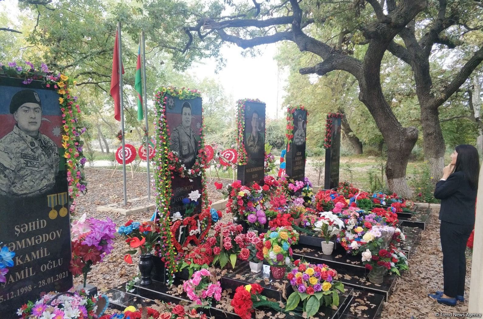 Millət vəkili Sevil Mikayılova Xaçmazda şəhid ailələri ilə görüşüb (FOTO)