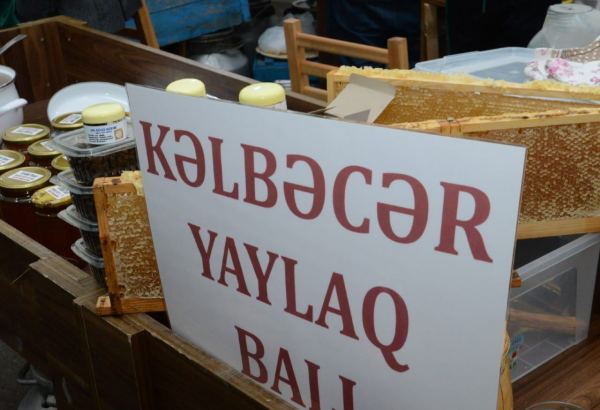 Yarmarkada ən çox satılan Kəlbəcər balı olub