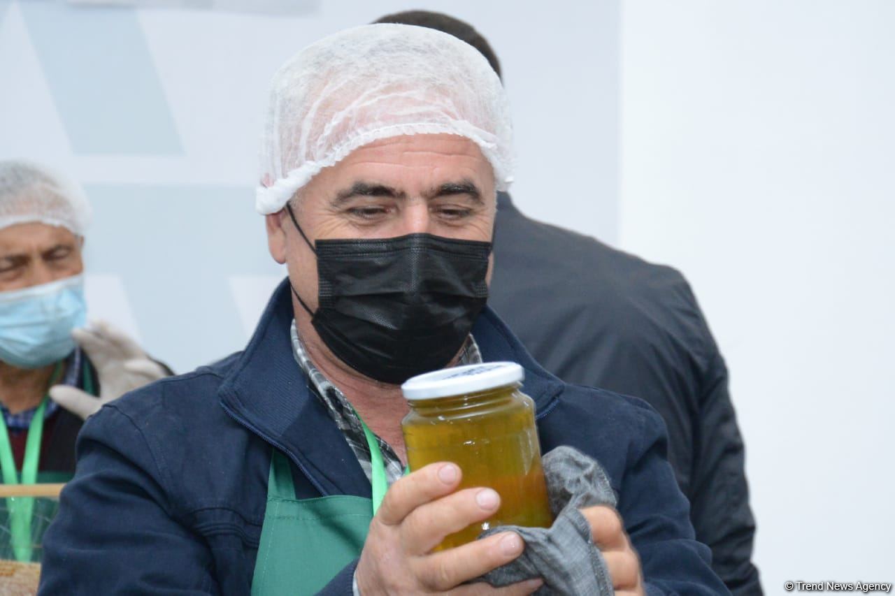 Bakıdakı bal yarmarkası noyabrın 7-dək davam edəcək (FOTO) (ƏLAVƏ OLUNUB)