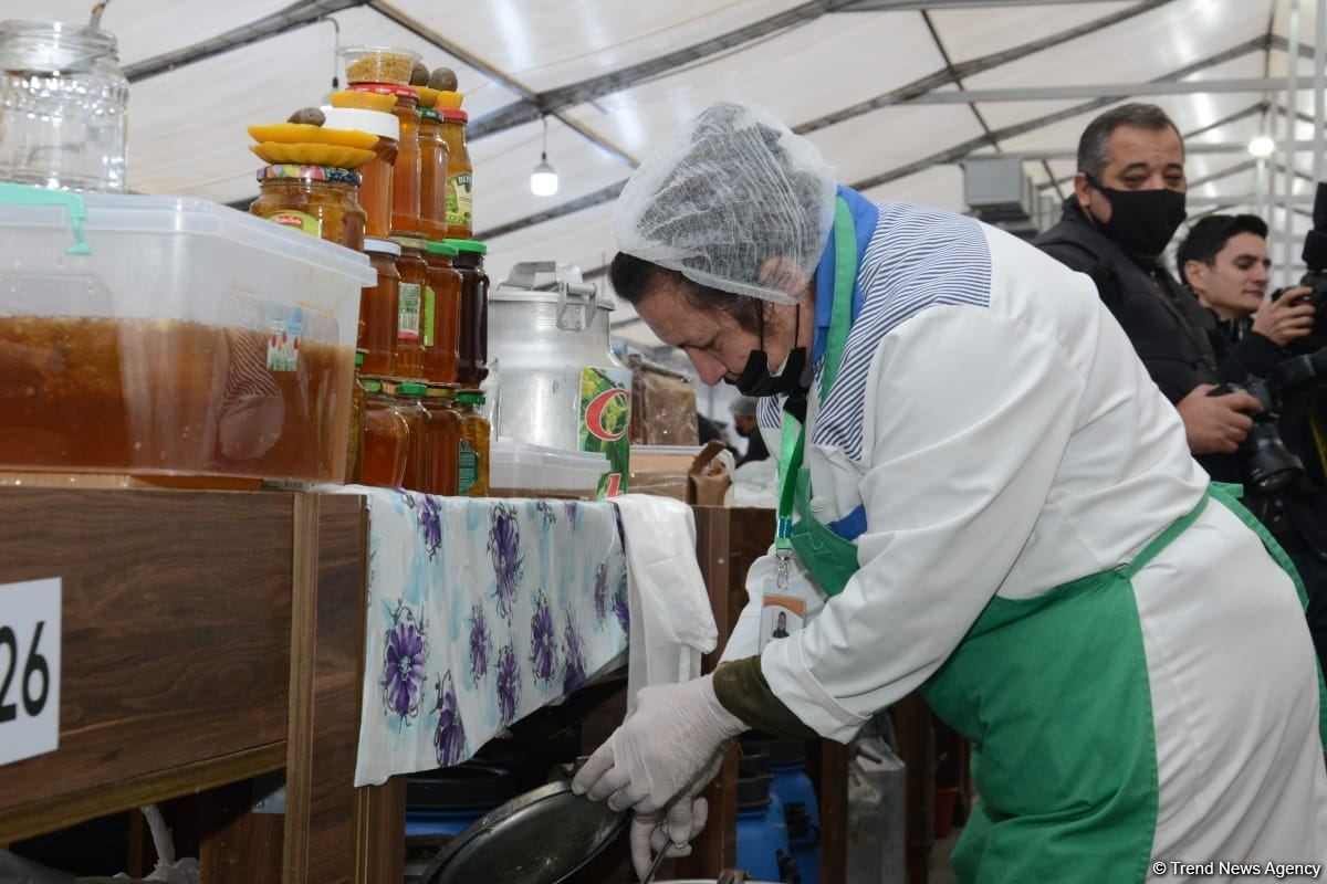 Bakıdakı bal yarmarkası noyabrın 7-dək davam edəcək (FOTO) (ƏLAVƏ OLUNUB)
