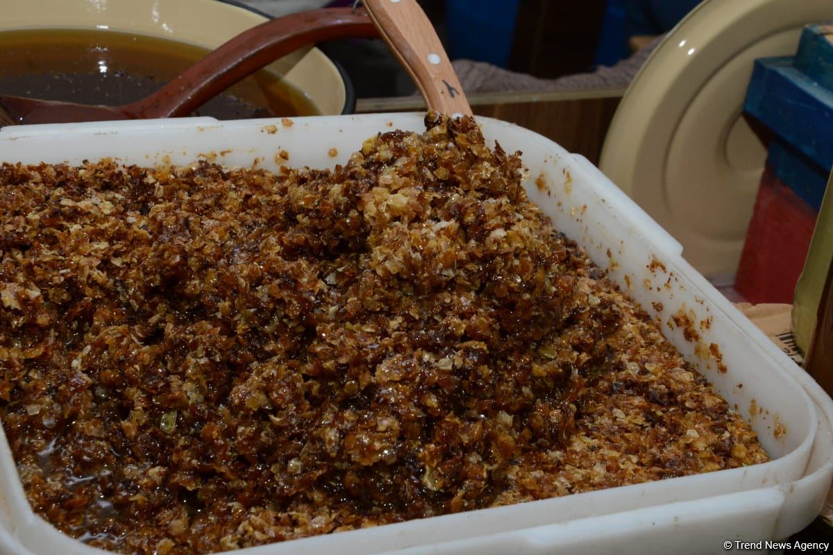 Bakıdakı bal yarmarkası noyabrın 7-dək davam edəcək (FOTO) (ƏLAVƏ OLUNUB)