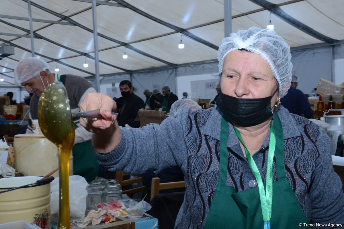 Bakıdakı bal yarmarkası noyabrın 7-dək davam edəcək (FOTO) (ƏLAVƏ OLUNUB)
